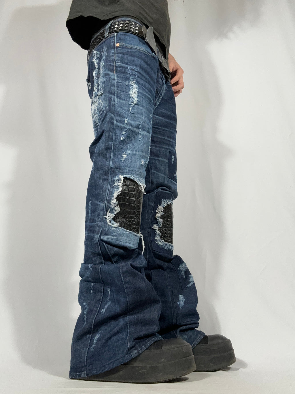 1of1 *BSN Handmade Flared Jeans