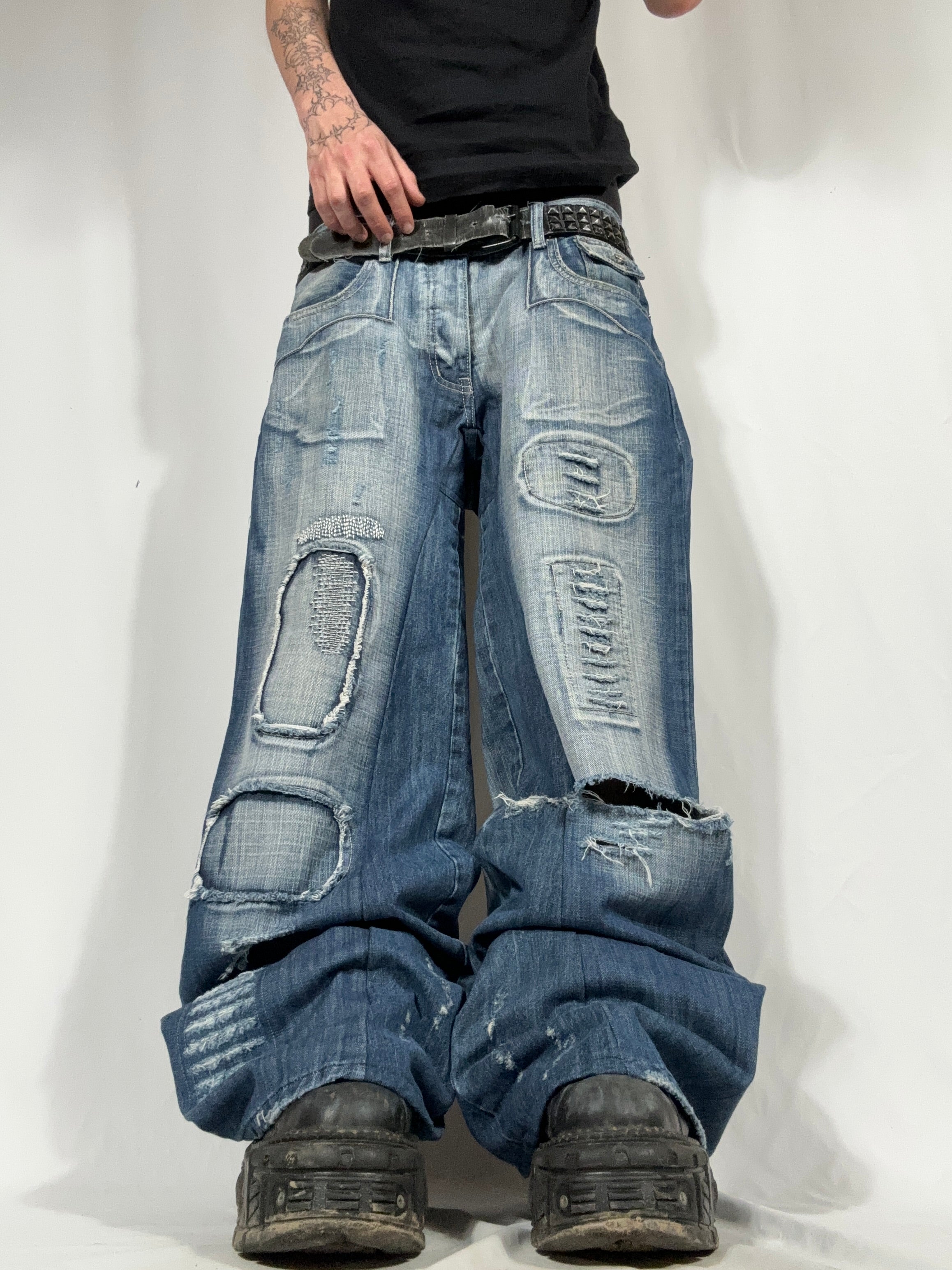 Baggy Flared Distressed Jeans