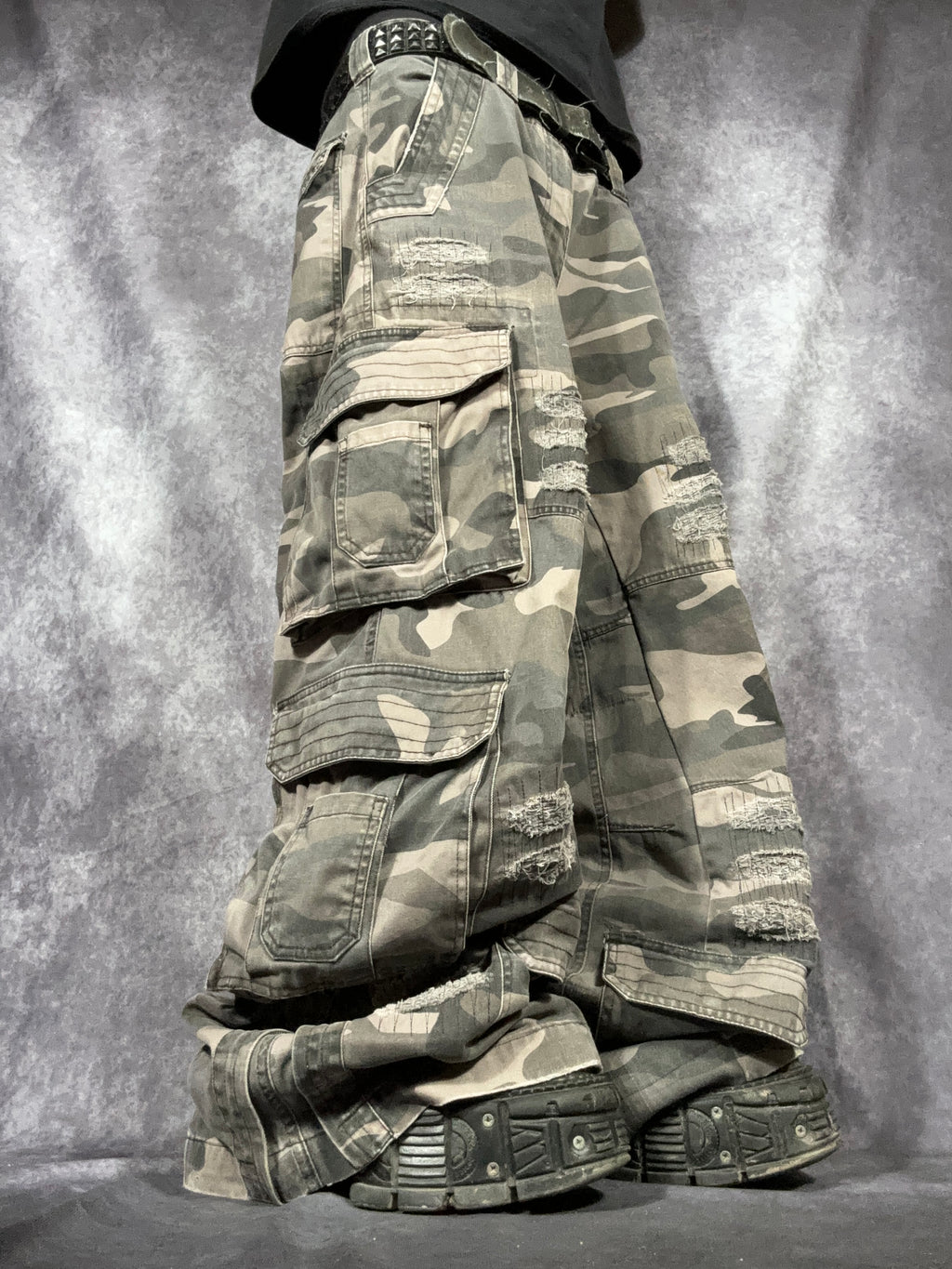 Big Baggy Distressed Repair Camo Pants