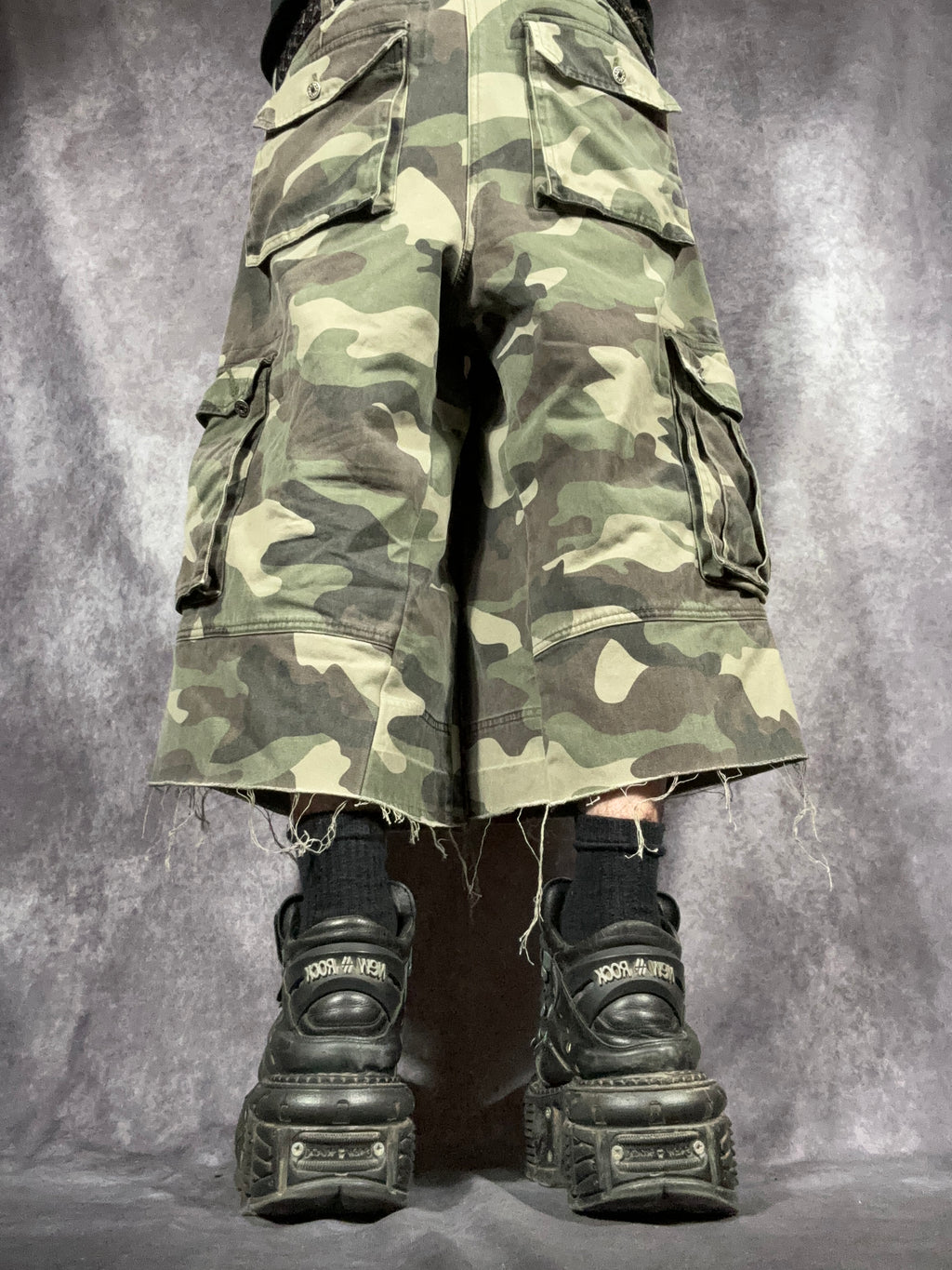 Big Baggy Distressed Repair Camo Short