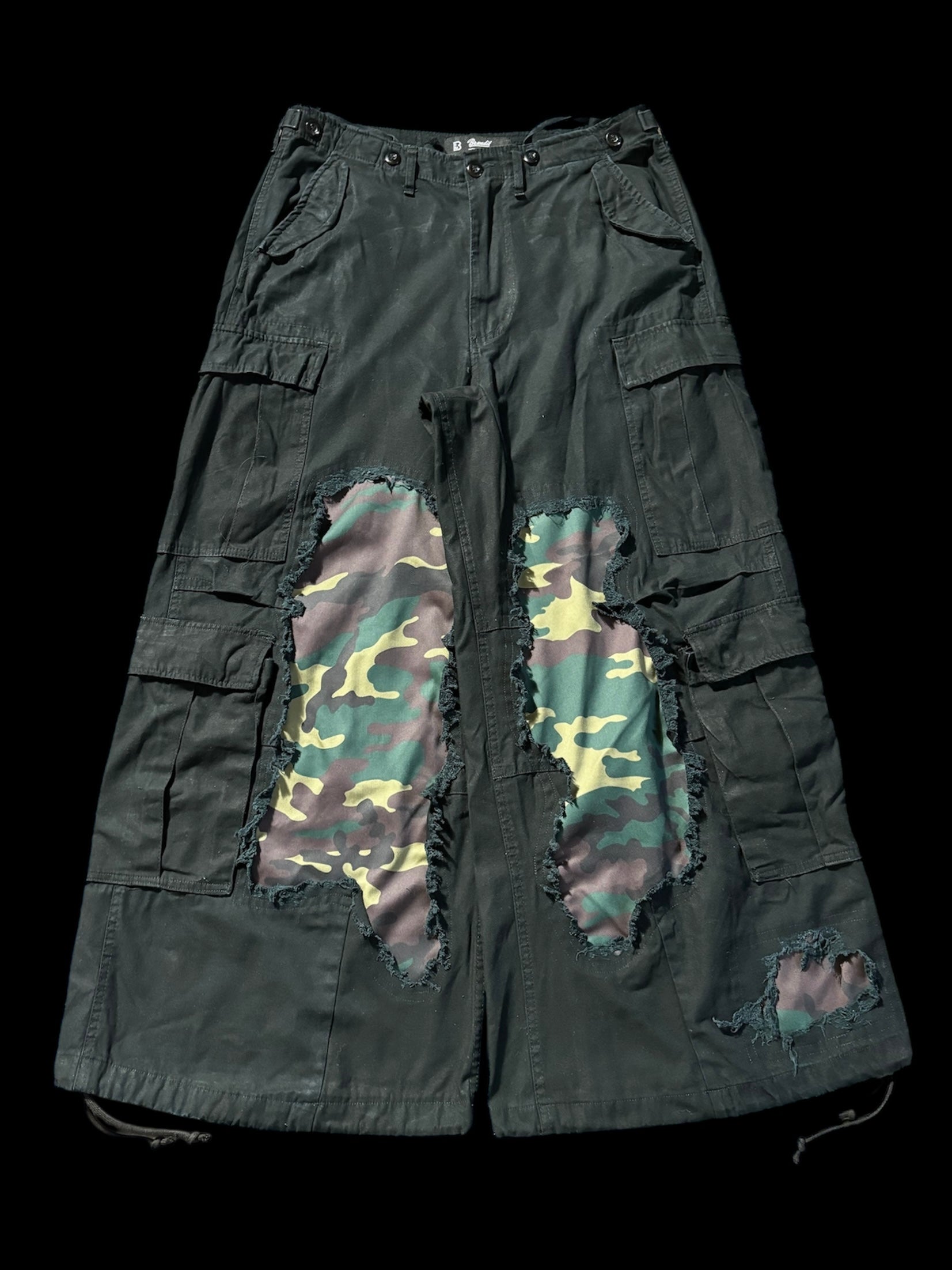 Big Baggy Distressed Camo
