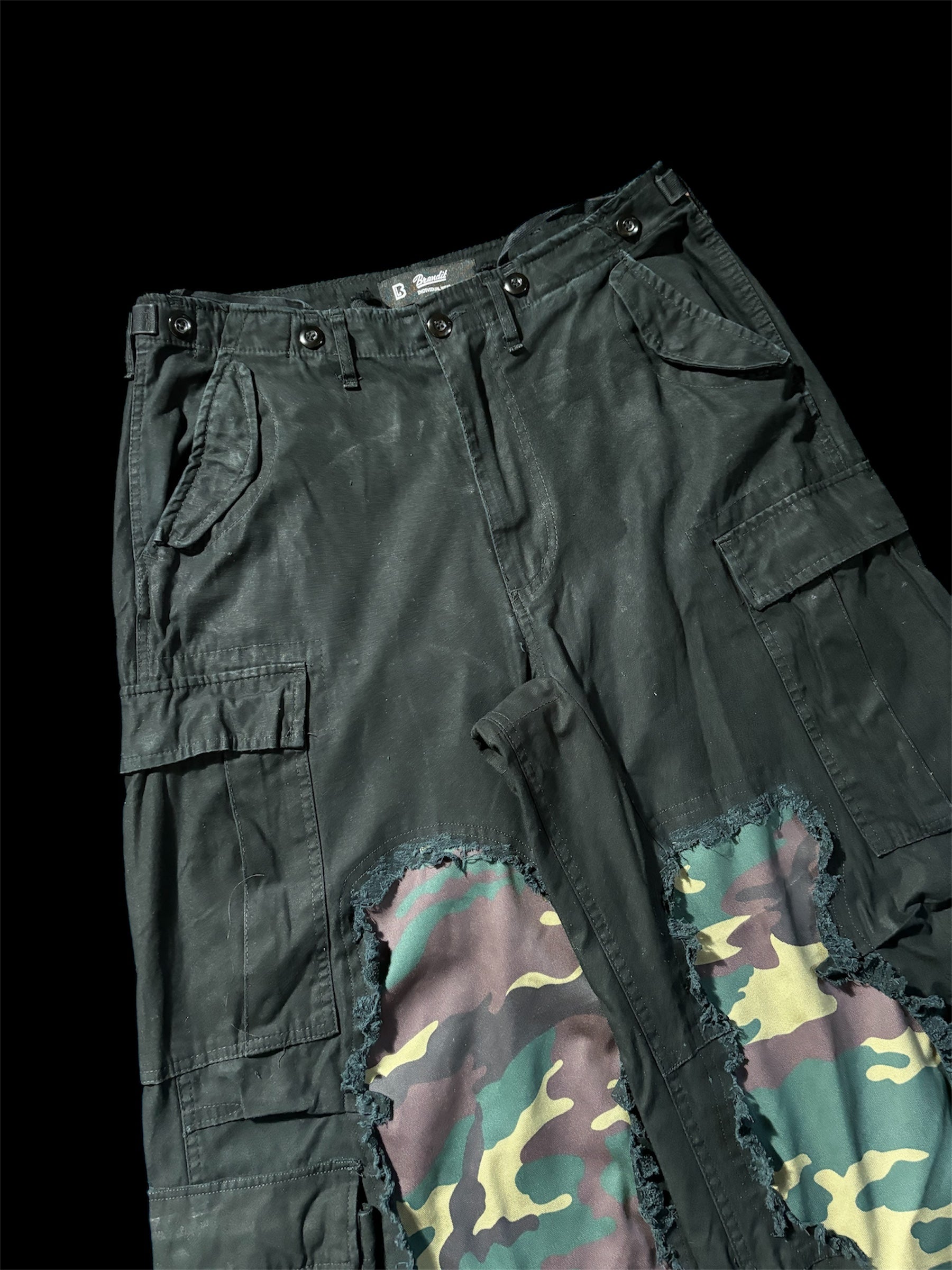 Big Baggy Distressed Camo