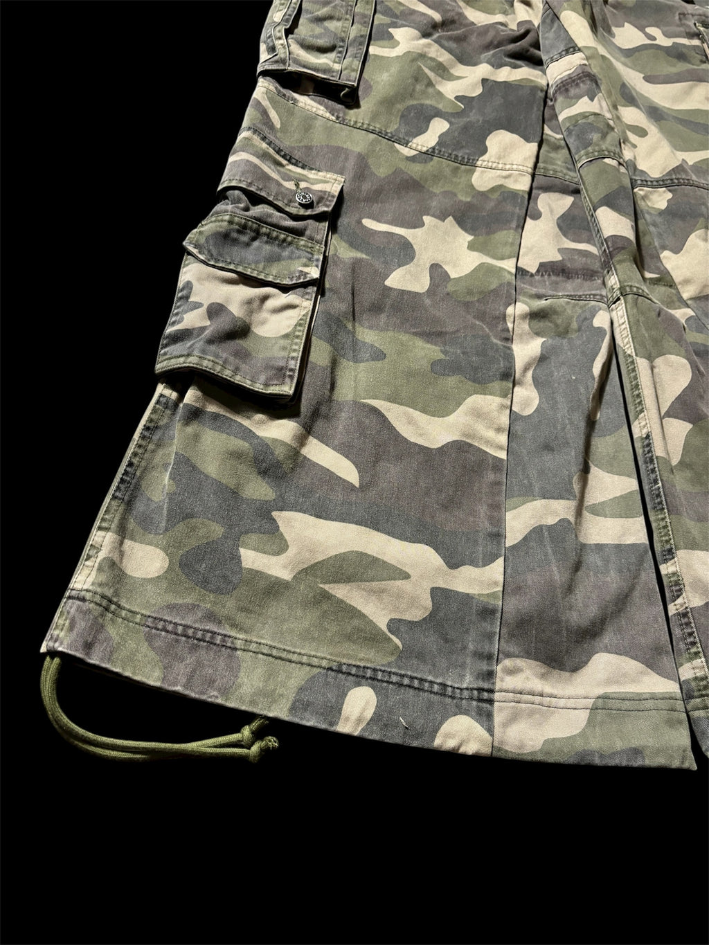 Big Baggy Distressed Camo Pant