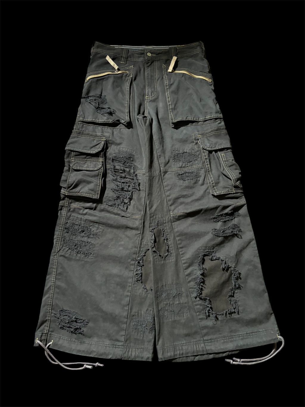 Big Baggy Distressed Cargo Pant