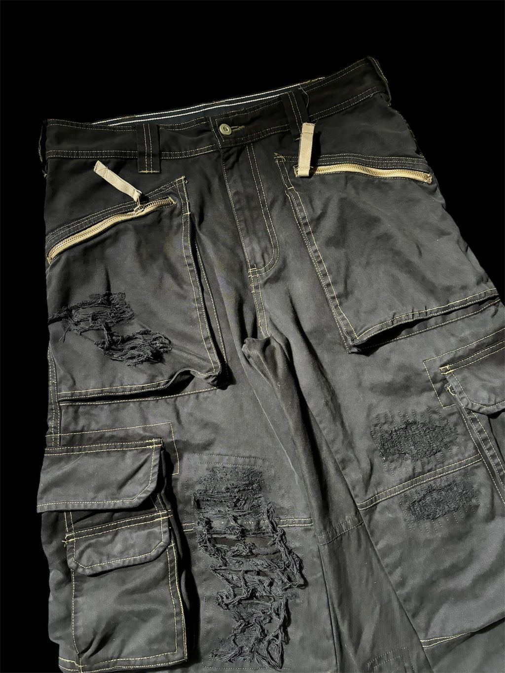 Big Baggy Distressed Cargo Pant