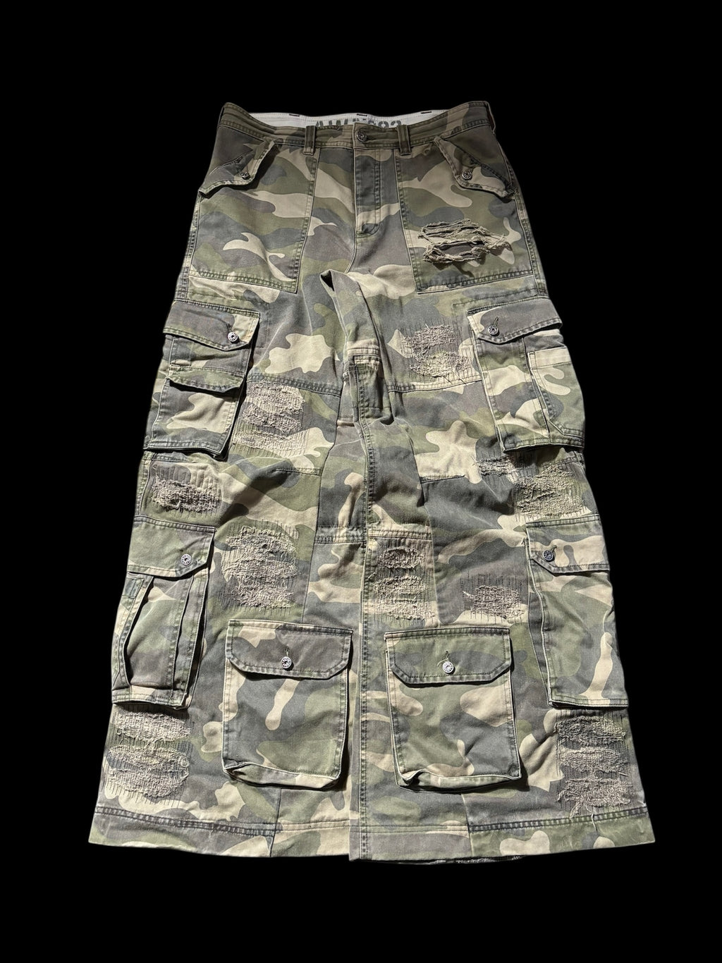 Big Baggy Camo Distressed Repair Pant