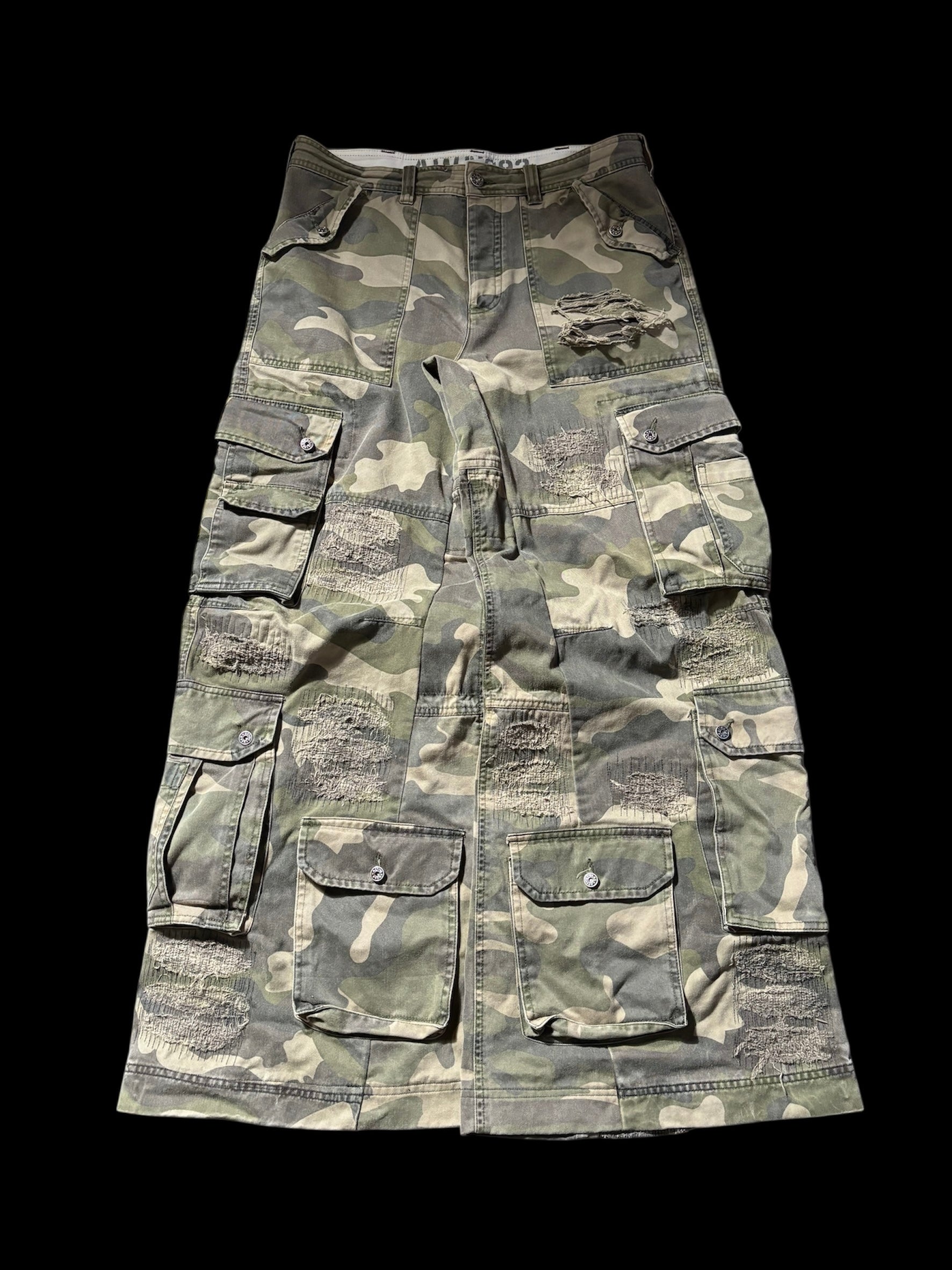 Big Baggy Camo Distressed Repair Pant