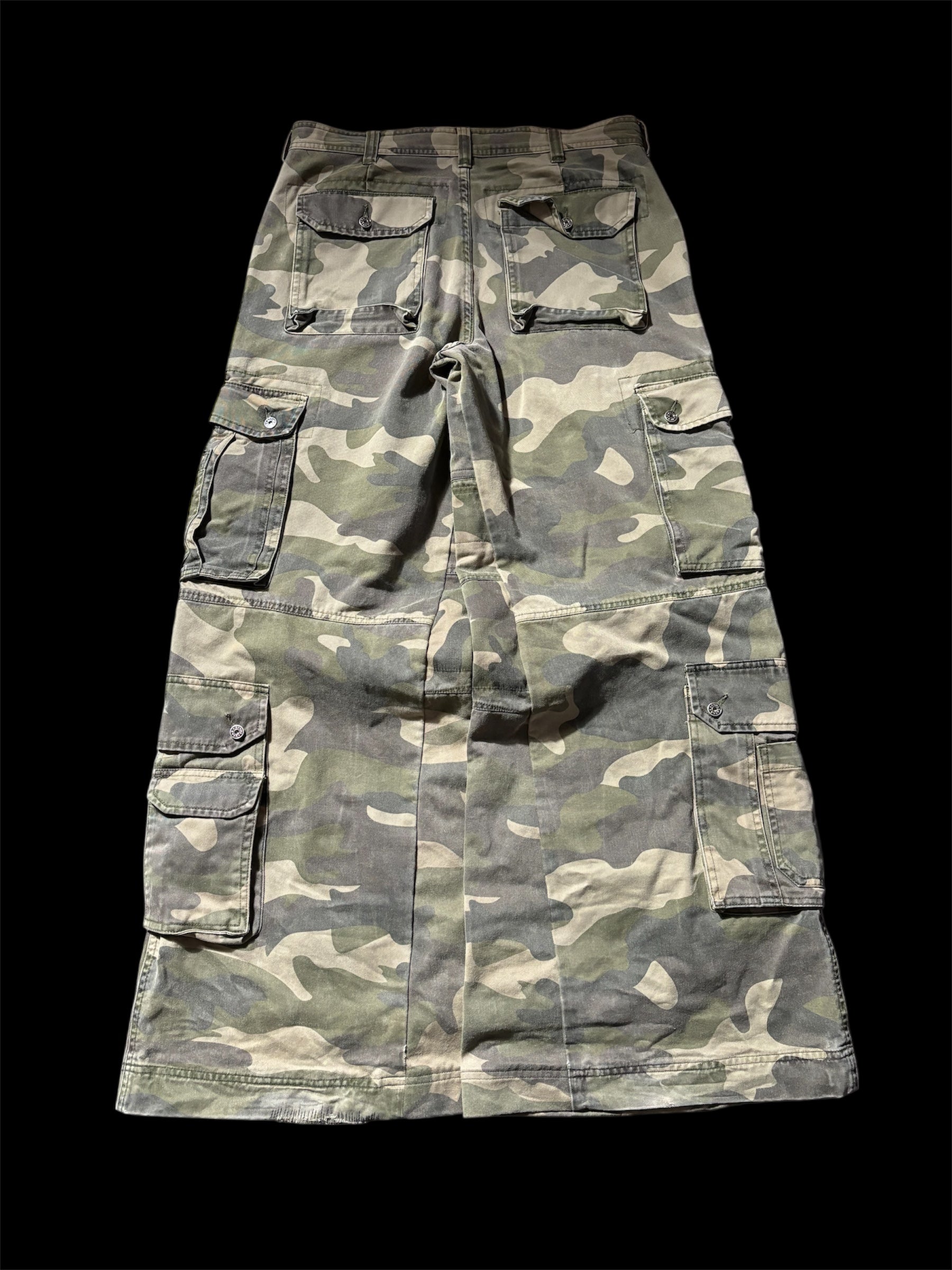 Big Baggy Camo Distressed Repair Pant