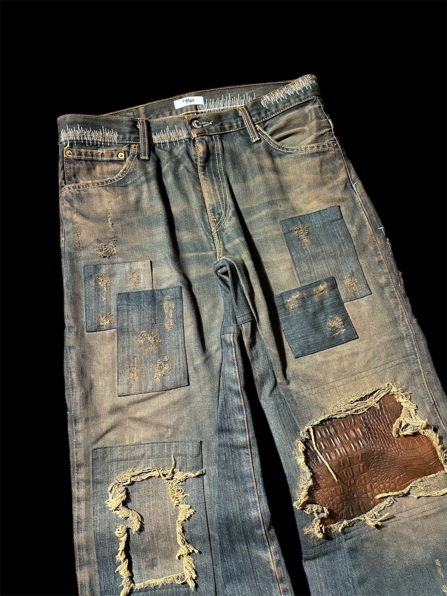 1of1 *BSN Handmade Dirty Flared Jeans