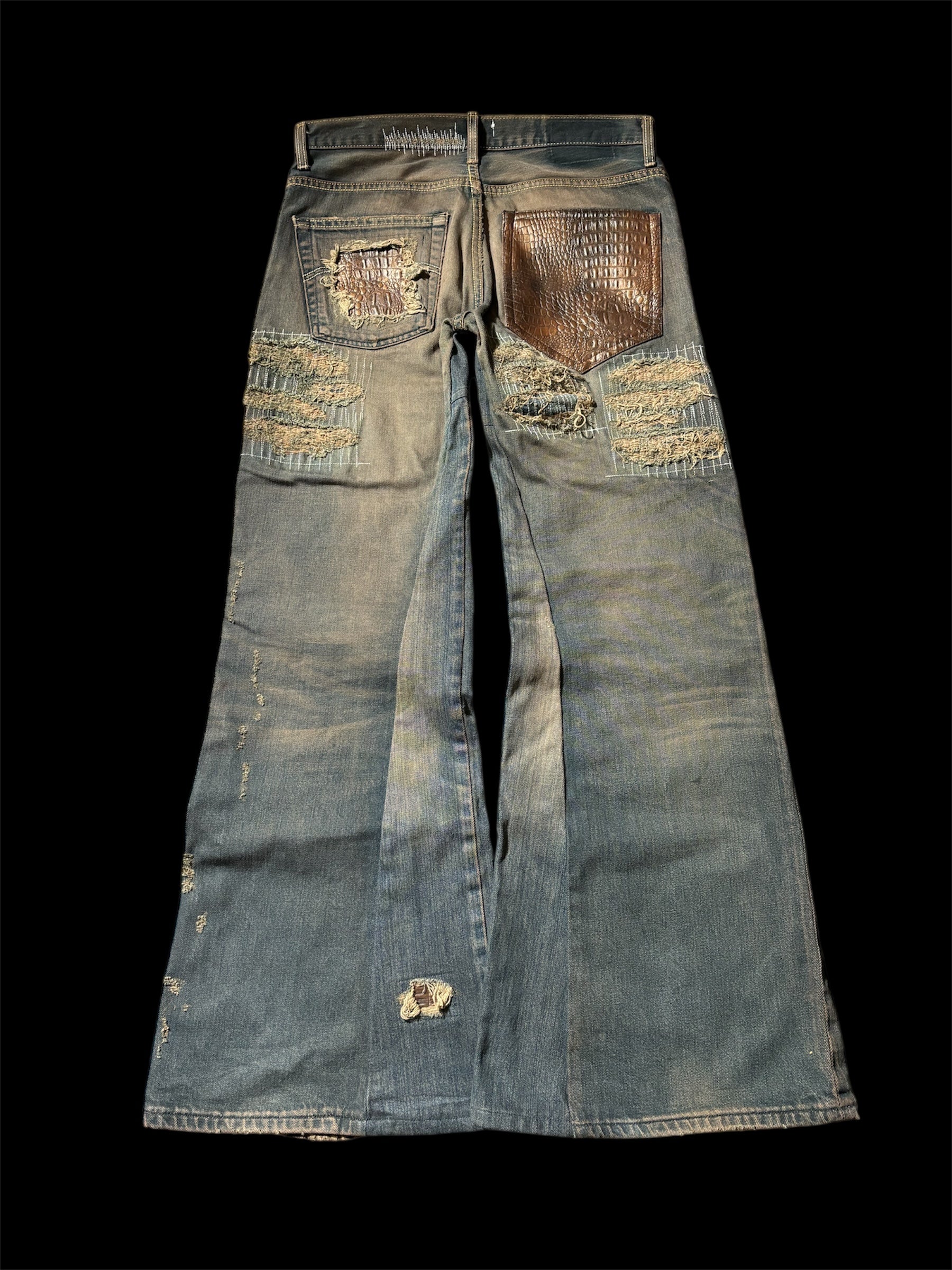 1of1 *BSN Handmade Dirty Flared Jeans