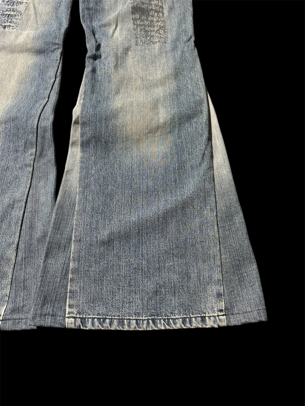 Big Flared Distressed Jeans