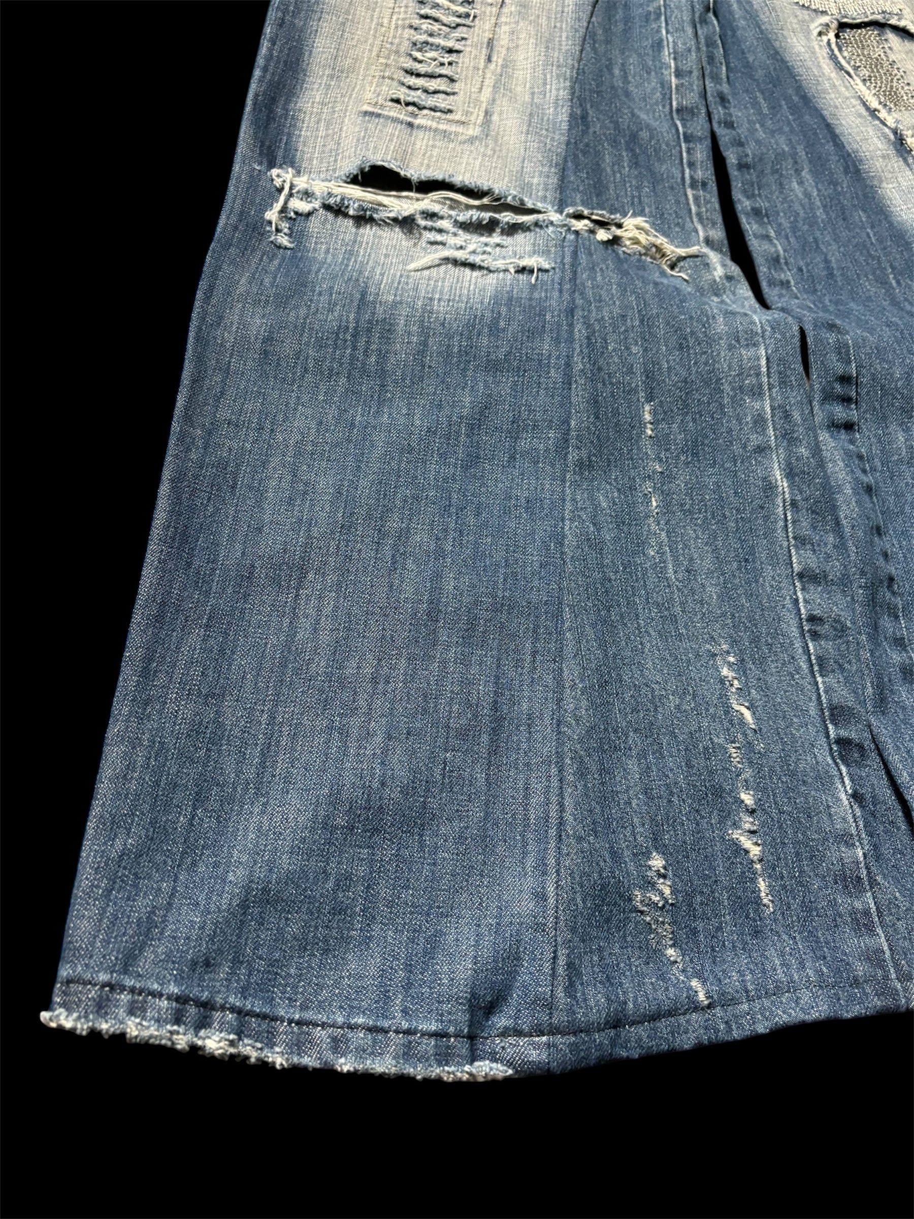 Baggy Flared Distressed Jeans