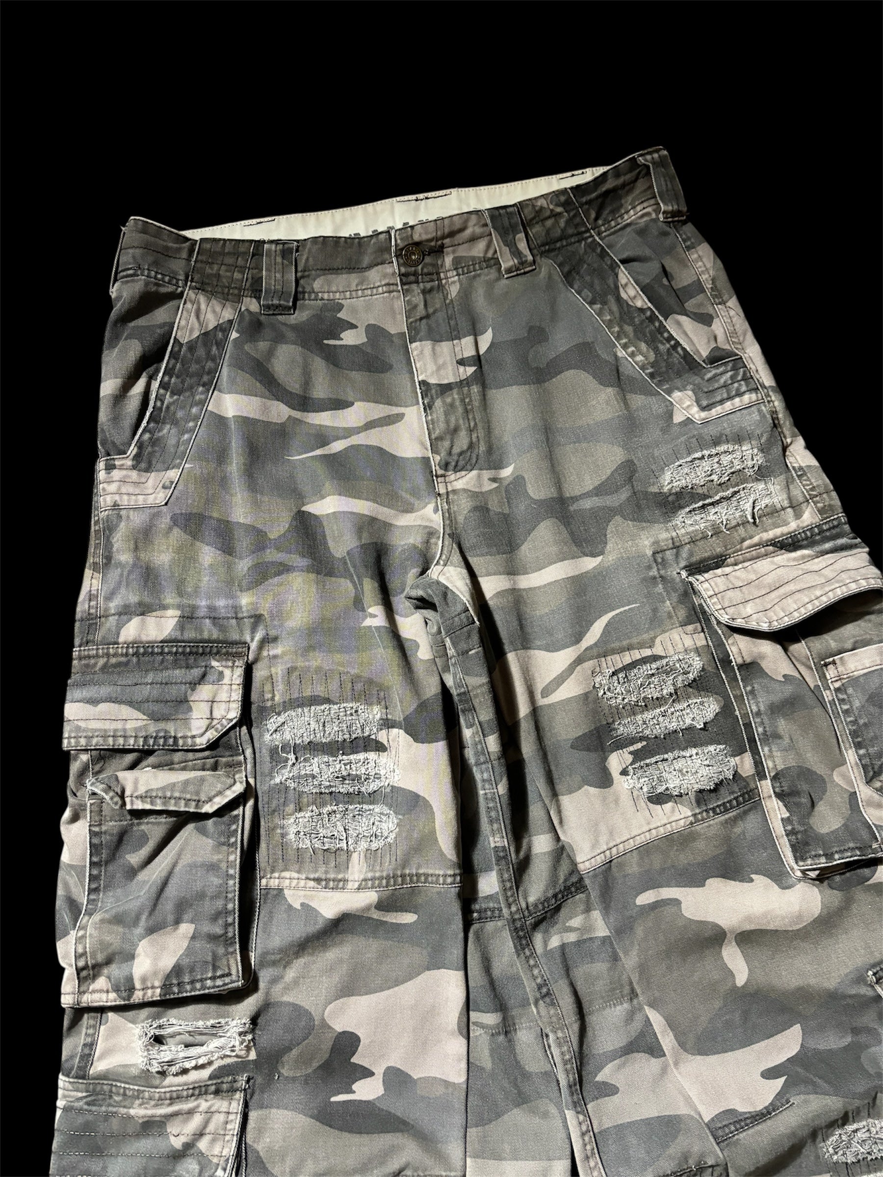 Big Baggy Distressed Repair Camo Pants