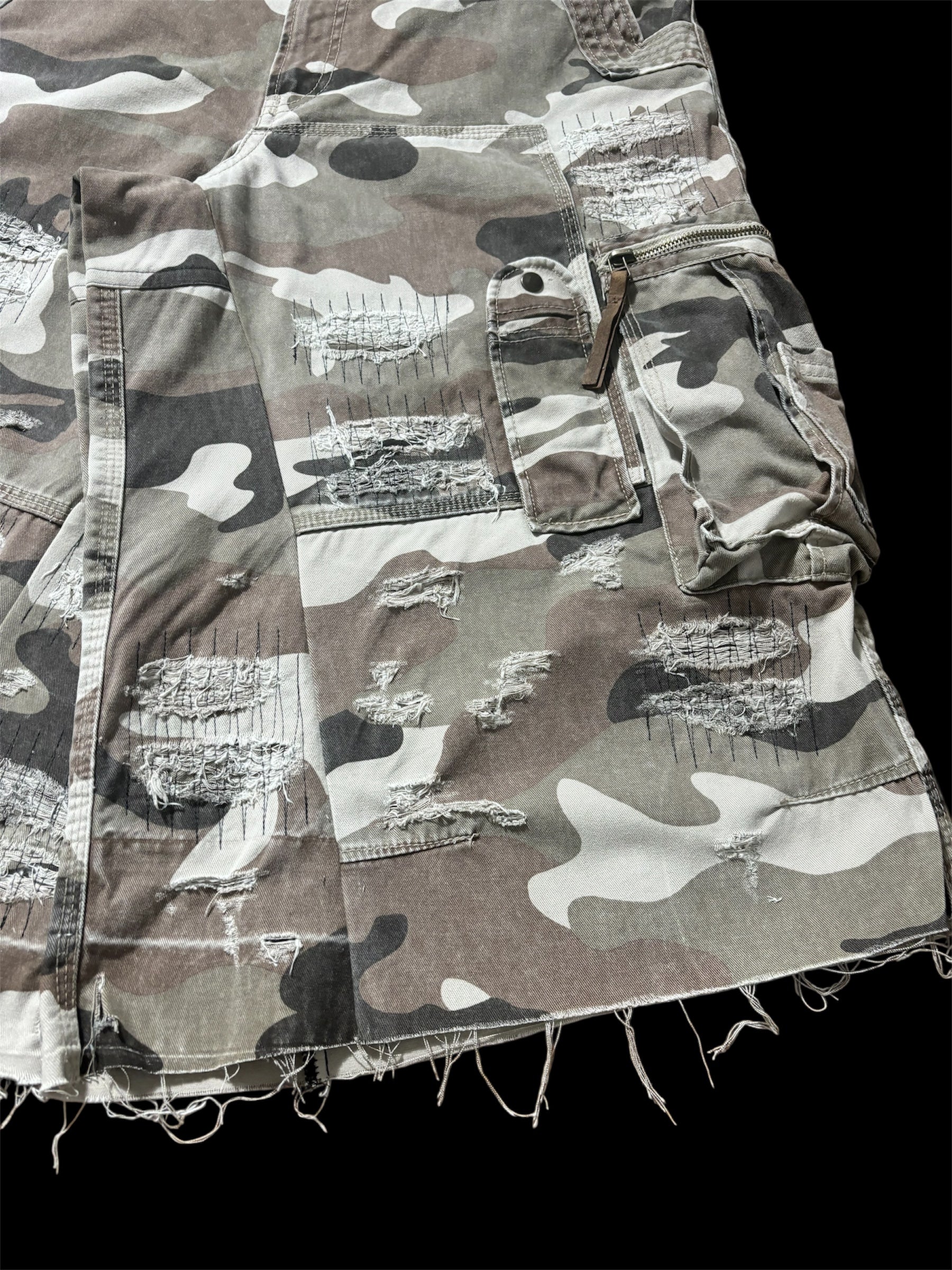 Big Baggy Distressed Repair Camo Short