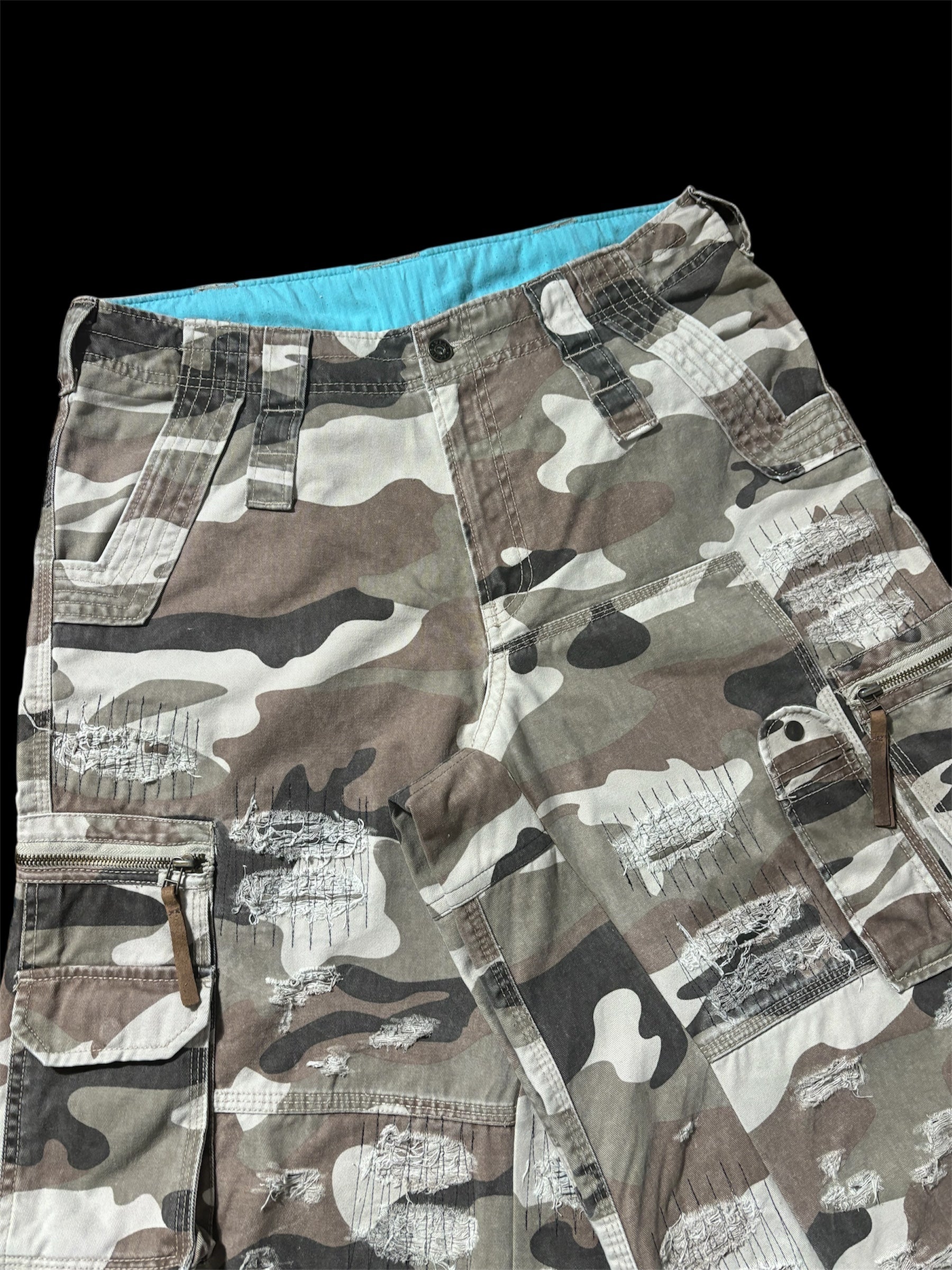 Big Baggy Distressed Repair Camo Short