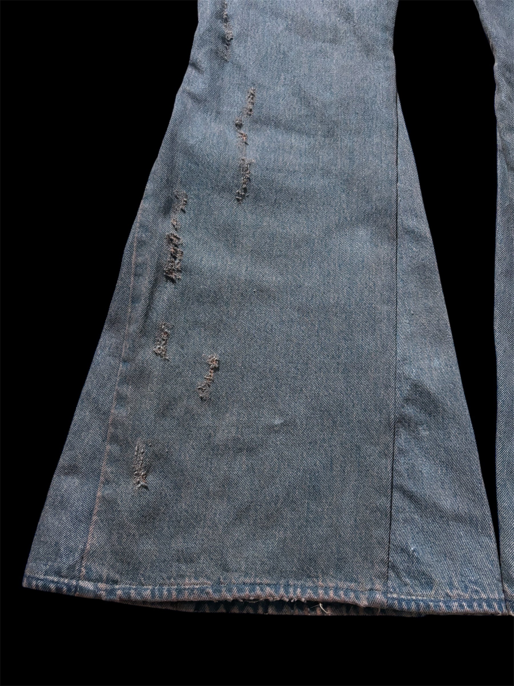 1of1 *BSN Handmade Dirty Flared Jeans