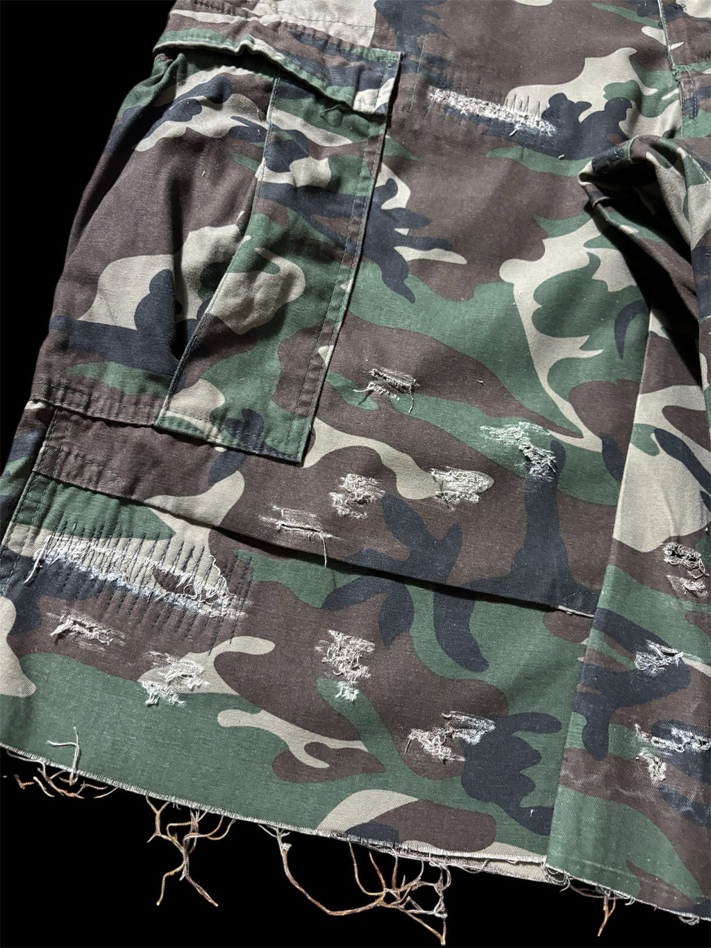 Big Baggy Distressed Repair Camo Short